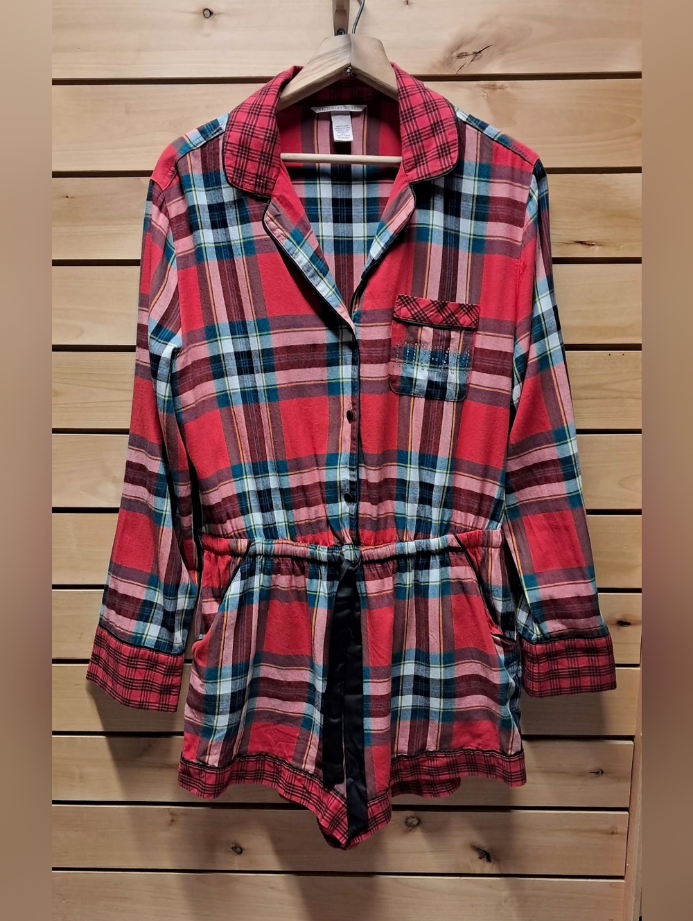 Victoria's Secret Plaid Pajamas Size M - Picture 1 of 3